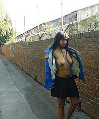 Teen Ebony Body Flashers